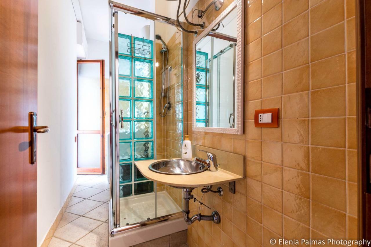 Giusy Monreale Apartment Cagliari Eksteriør billede
